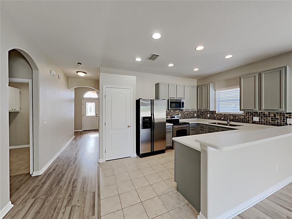 Property for sale at 4020 LANGDRUM DRIVE, WESLEY CHAPEL, FL, 33543