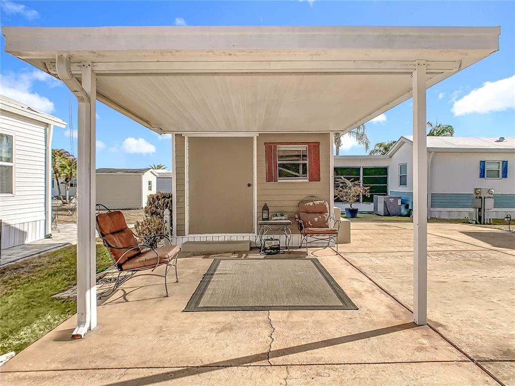 Property for sale at 450 PINE LOOP, FROSTPROOF, FL, 33843