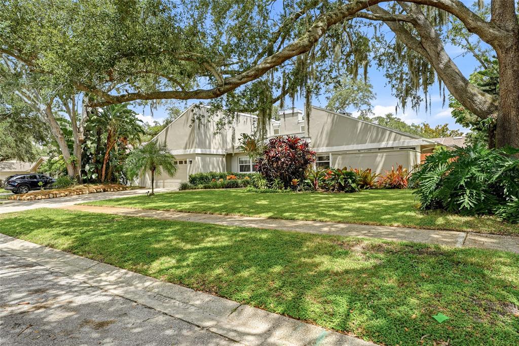 Property for sale at 2555 SWEETGUM WAY W, CLEARWATER, FL, 33761