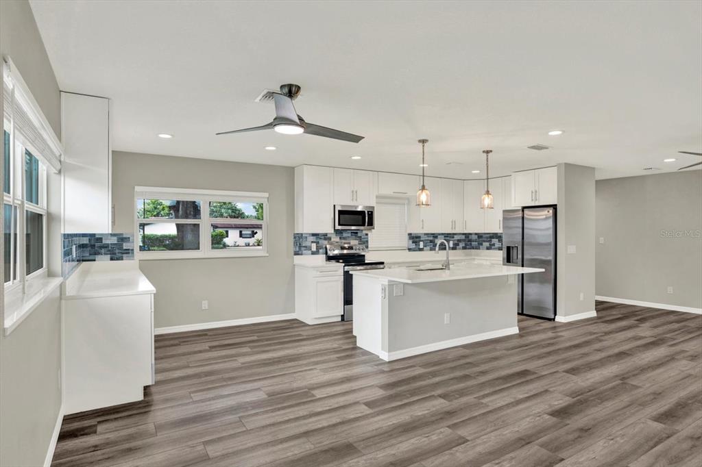 Property for sale at 7505 W HENRY AVENUE, TAMPA, FL, 33615