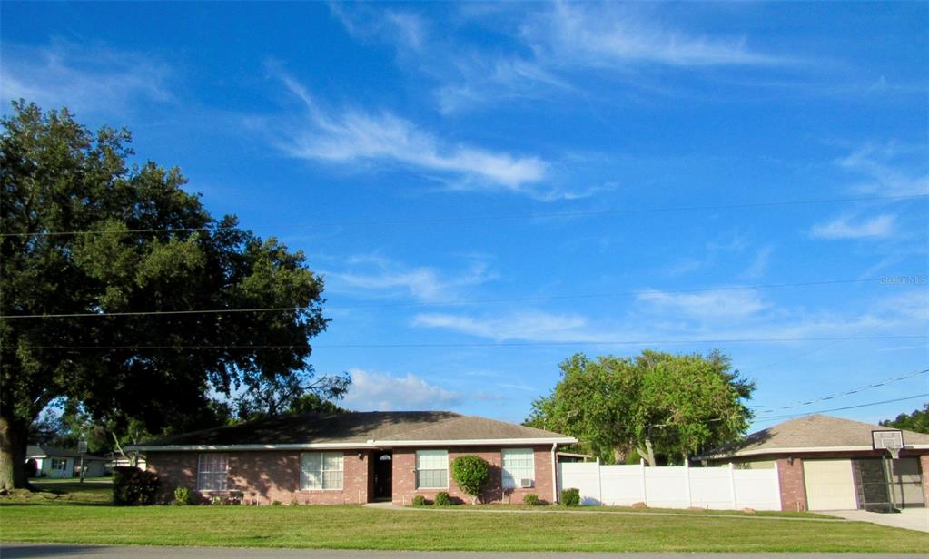 Property for sale at 202 SAINT LUCIE ROAD, WINTER HAVEN, FL, 33884