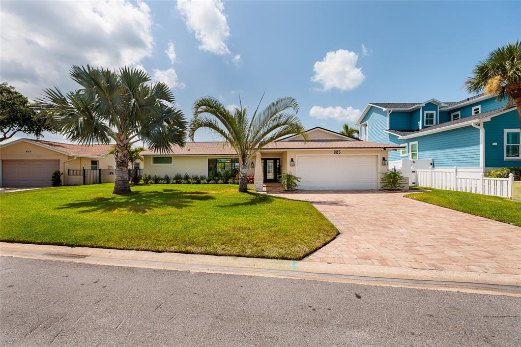 Property for sale at 825 116TH AVENUE, TREASURE ISLAND, FL, 33706