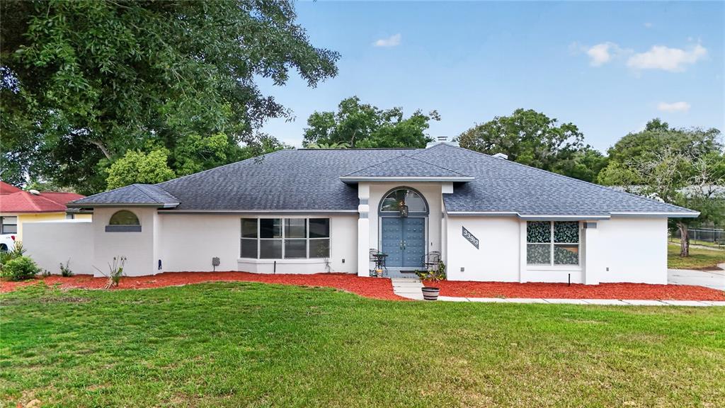 Property for sale at 33913 SABAL WAY, LEESBURG, FL, 34788