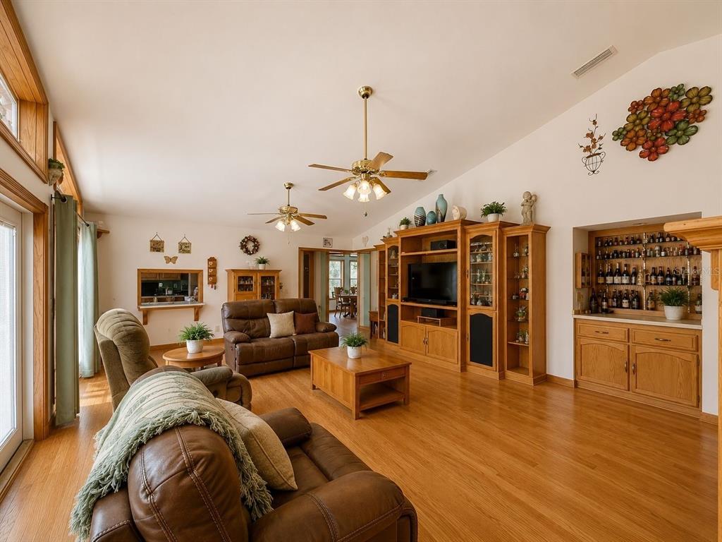 Property for sale at 16392 198TH TRACE, O'BRIEN, FL, 32071