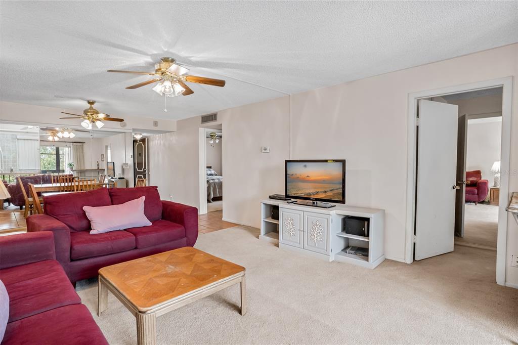Property for sale at 11485 OAKHURST ROAD UNIT 200-306, LARGO, FL, 33774