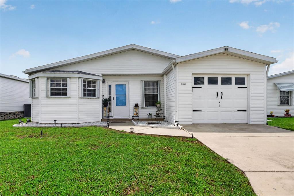 Property for sale at 6364 LOLLY BAY LOOP NE, WINTER HAVEN, FL, 33881