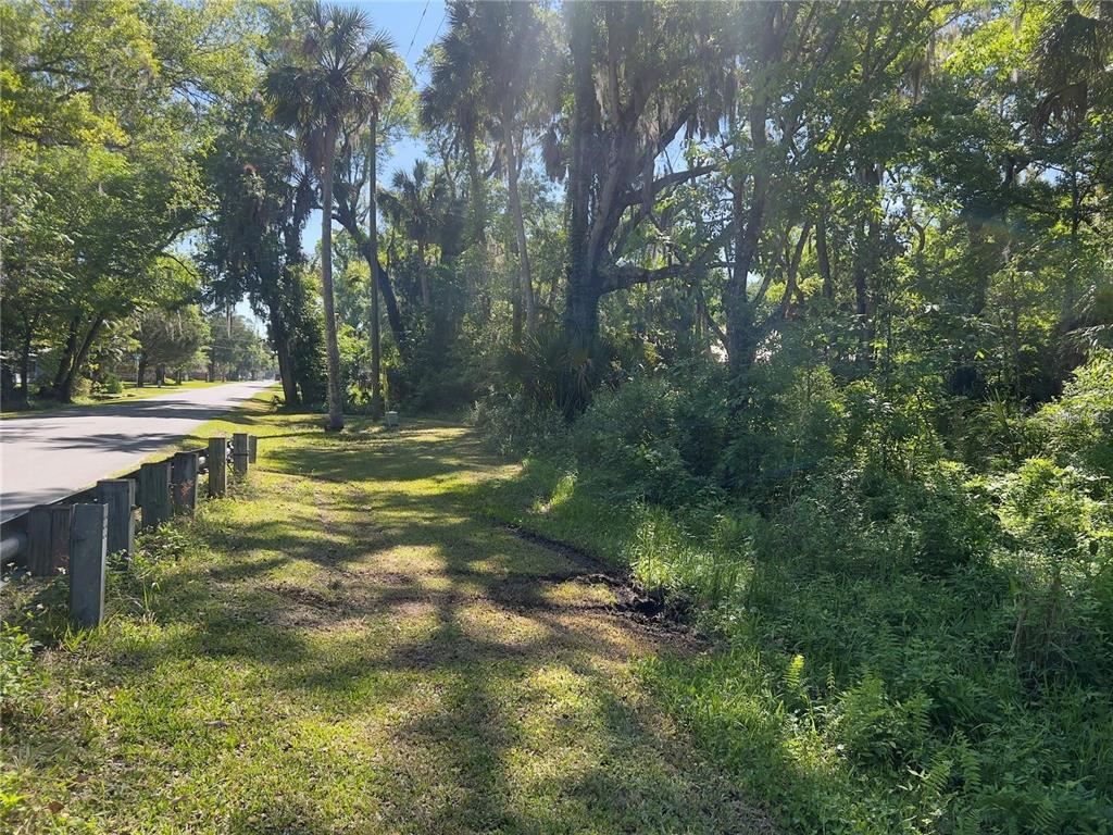Property for sale at 332 NW CRYSTAL STREET, CRYSTAL RIVER, FL, 34428