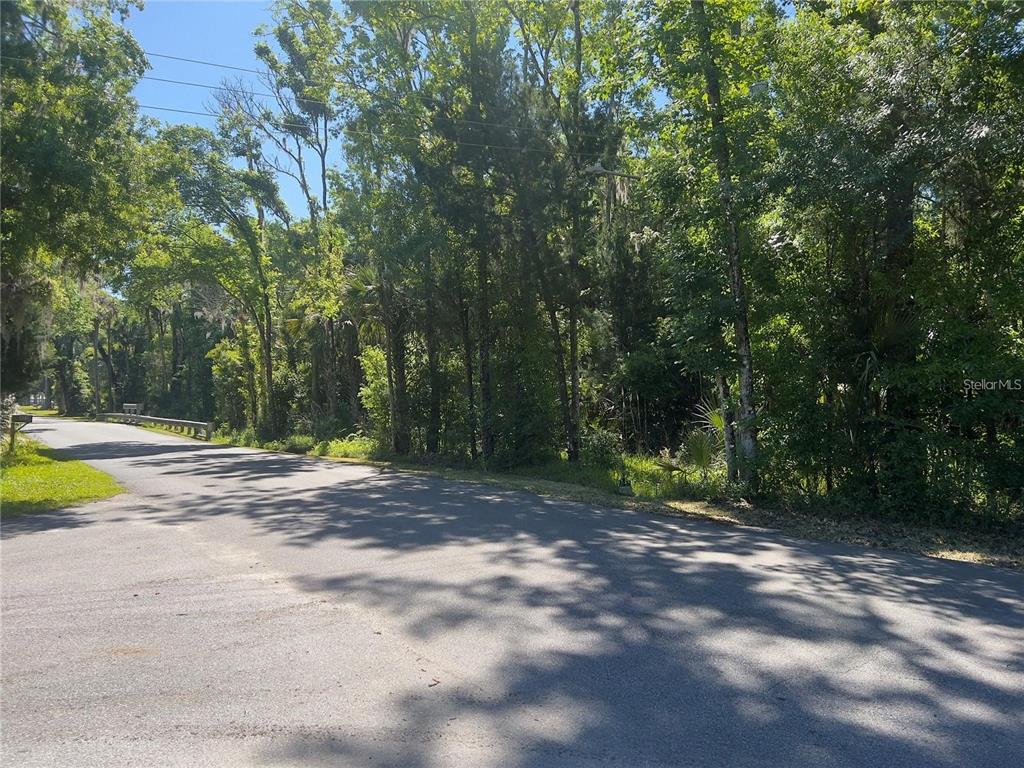 Property for sale at 332 NW CRYSTAL STREET, CRYSTAL RIVER, FL, 34428