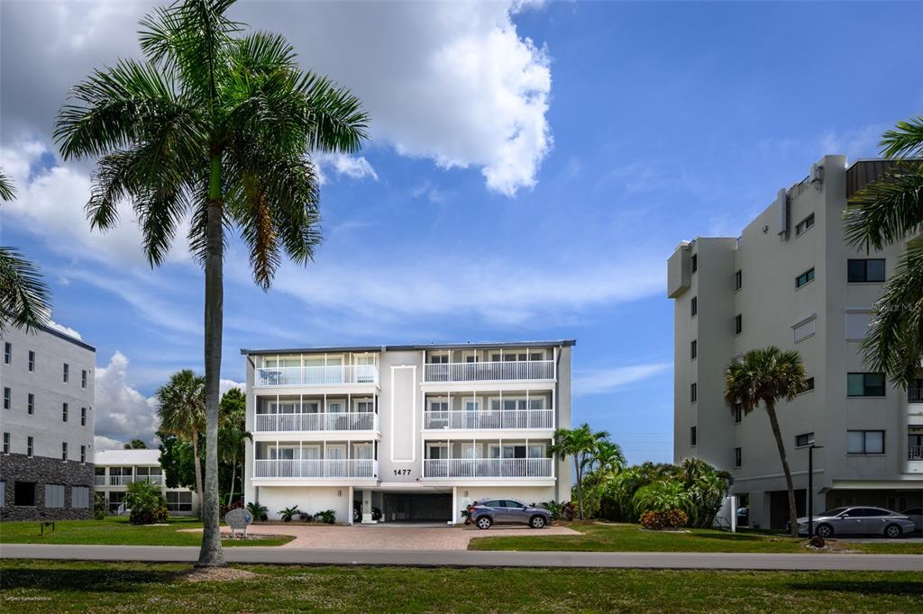 Property for sale at 1477 PARK BEACH CIRCLE UNIT 11, PUNTA GORDA, FL, 33950