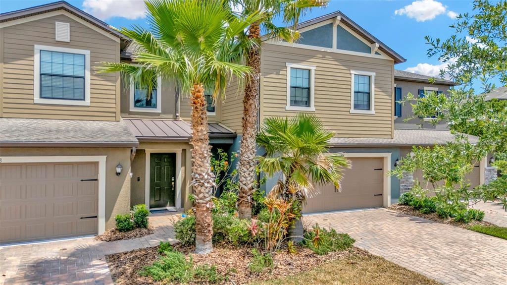 Property for sale at 28516 TRANQUIL LAKE CIRCLE, WESLEY CHAPEL, FL, 33543