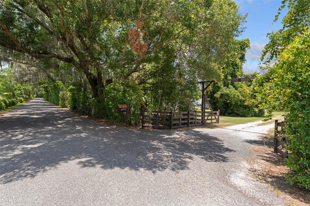 Property for sale at 26255 LAMBETH ROAD, BROOKSVILLE, FL, 34601