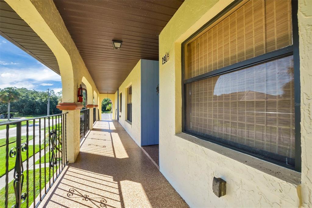Property for sale at 2909 GRANADA COURT UNIT 2909, LAKE WALES, FL, 33898