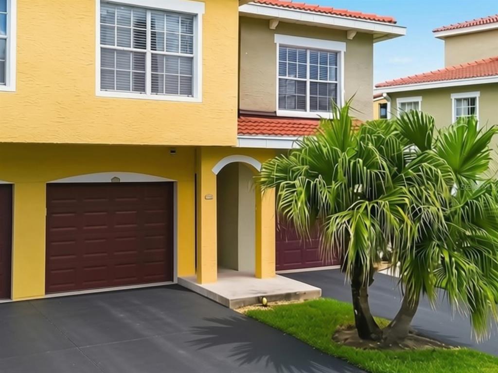 Gated Community, One Car Garage, Located near UTC