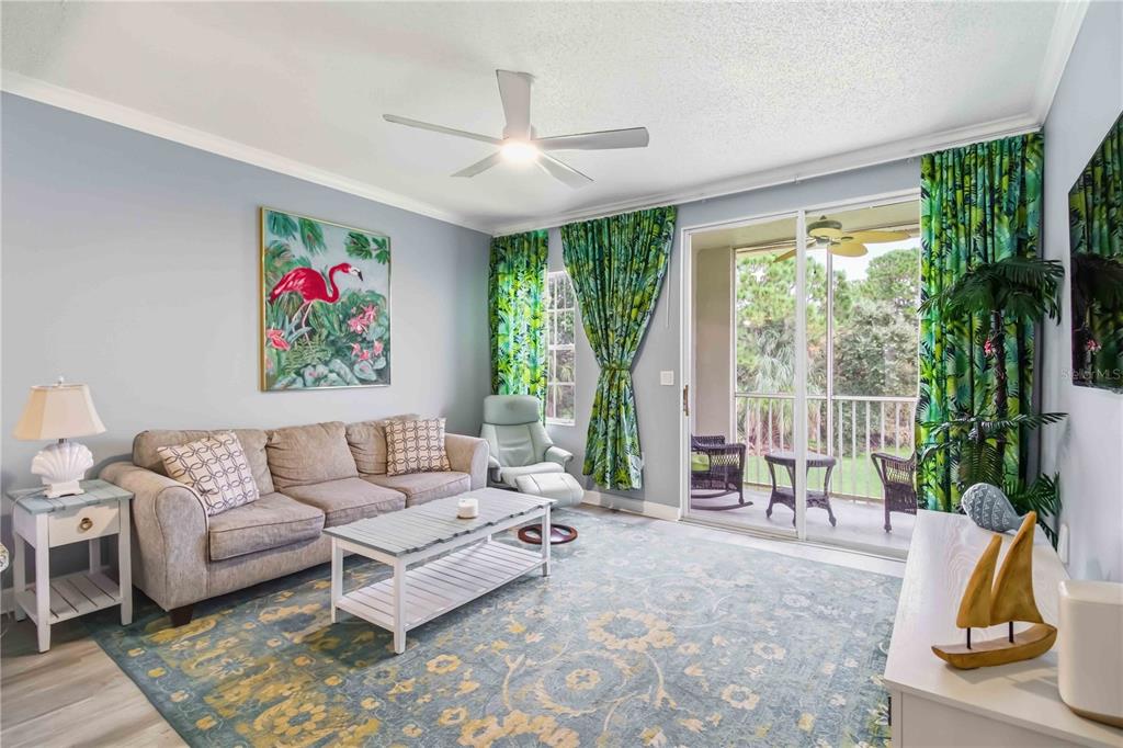 Open Floor Plan, Style, Privacy, Views