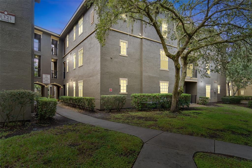 Property for sale at 1321 ARBOR VISTA LOOP UNIT 321, LAKE MARY, FL, 32746