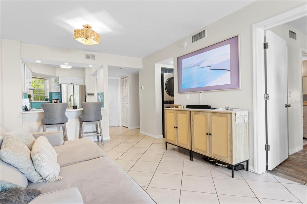 Property for sale at 6915 STONES THROW CIRCLE N UNIT 3104, ST PETERSBURG, FL, 33710