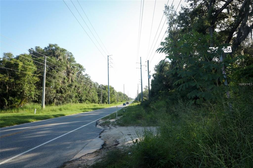 Property for sale at 8915 COUNTY ROAD 44, LEESBURG, FL, 34788