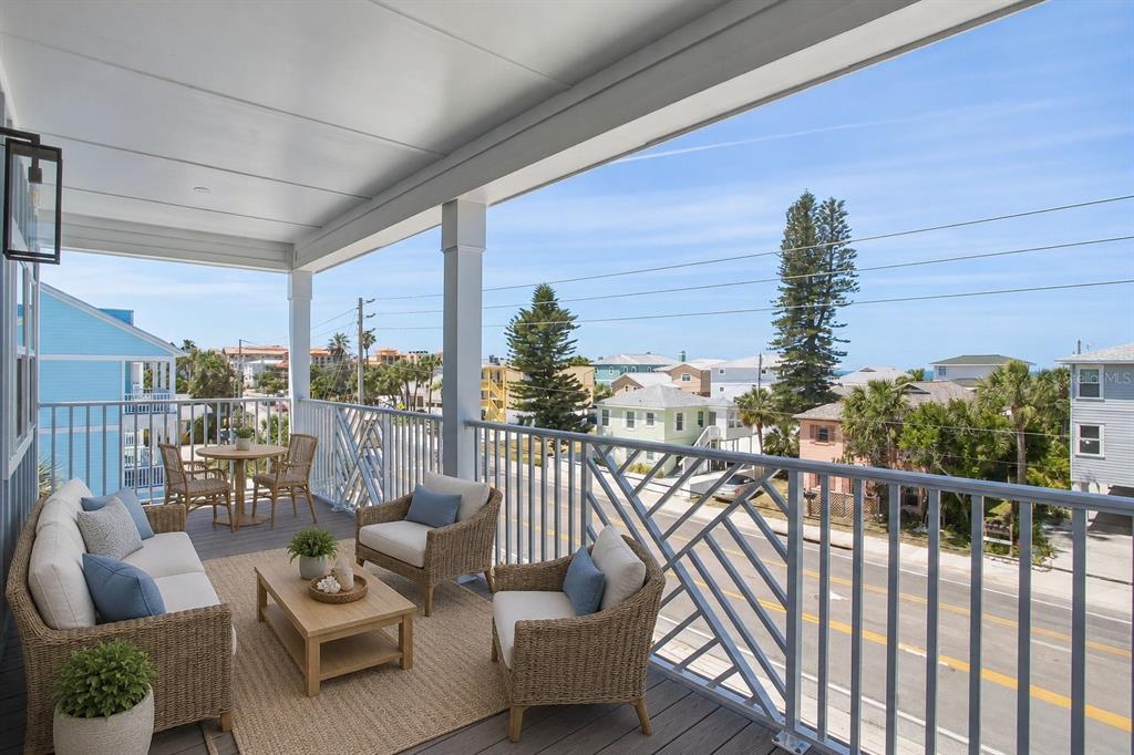 Property for sale at 140 92ND AVENUE, TREASURE ISLAND, FL, 33706