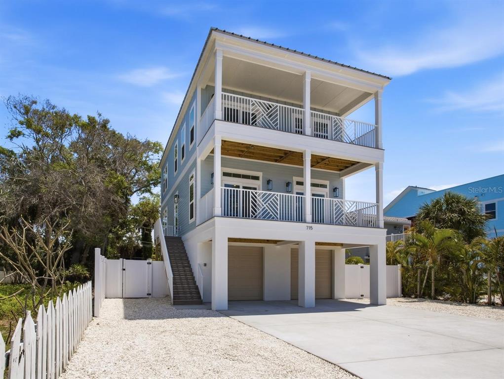 Property for sale at 140 92ND AVENUE, TREASURE ISLAND, FL, 33706