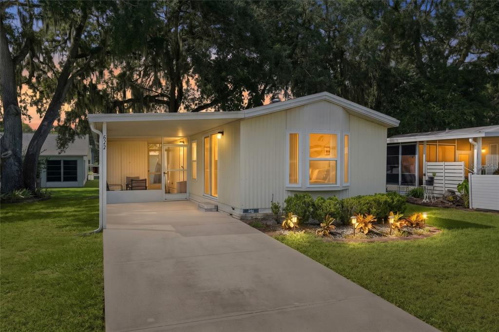 Property for sale at 622 COTTAGE PARK LANE, LEESBURG, FL, 34748