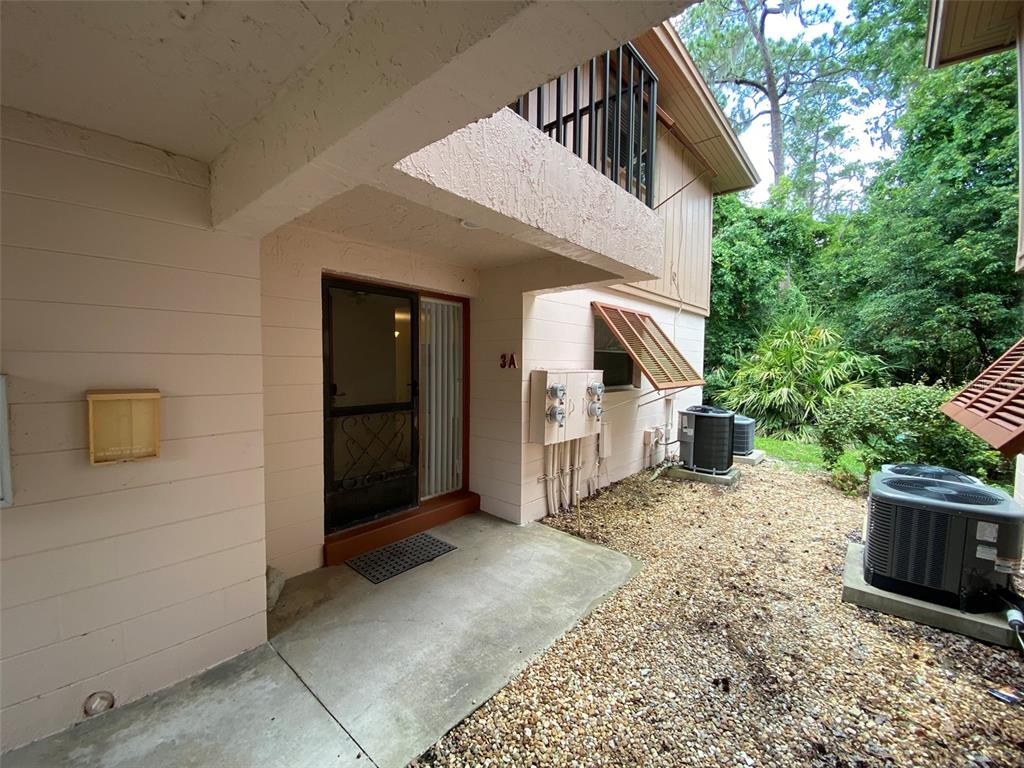 Property for sale at 160 LIVE OAK WOODS COURT UNIT 3A, DELTONA, FL, 32725