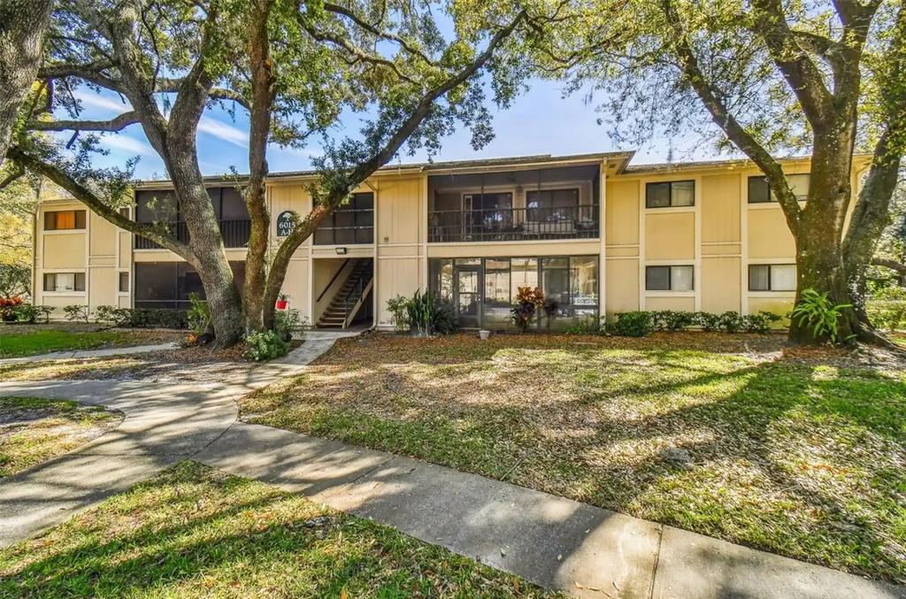 Property for sale at 6015 LAKETREE LN UNIT E, TEMPLE TERRACE, FL, 33617