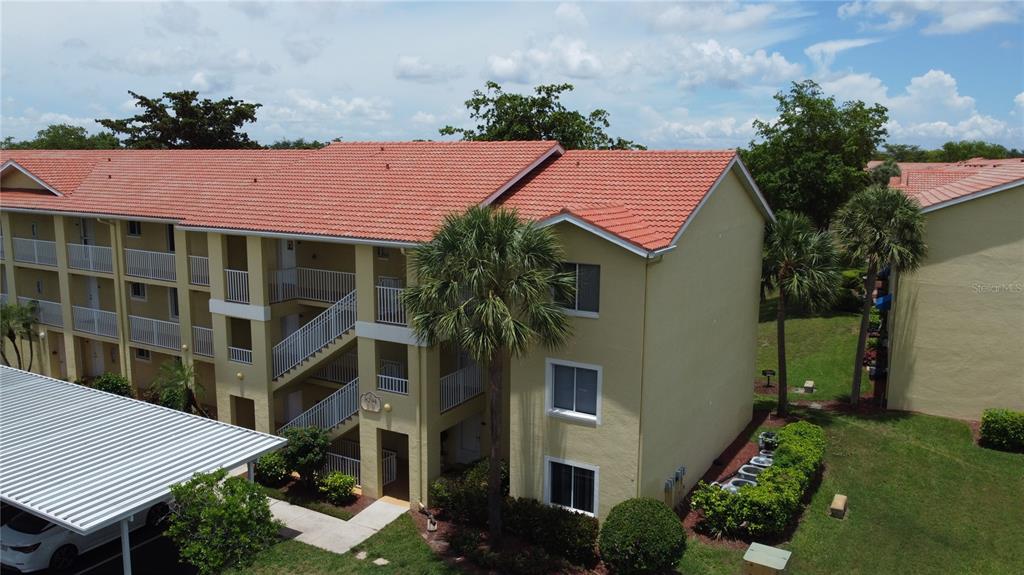 Property for sale at 8294 KEY ROYAL CIRCLE UNIT 1631, NAPLES, FL, 34119