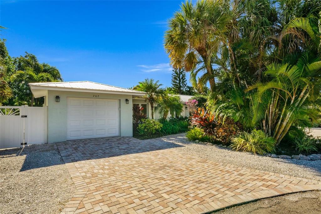 Property for sale at 207 PEACOCK LANE, HOLMES BEACH, FL, 34217