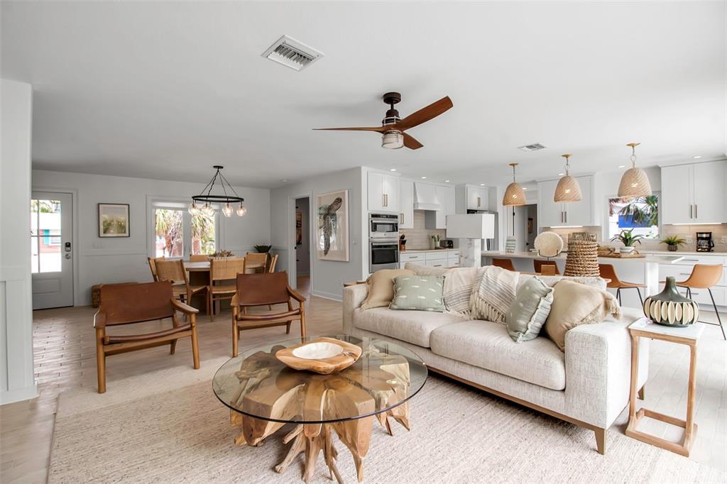 Property for sale at 207 PEACOCK LANE, HOLMES BEACH, FL, 34217