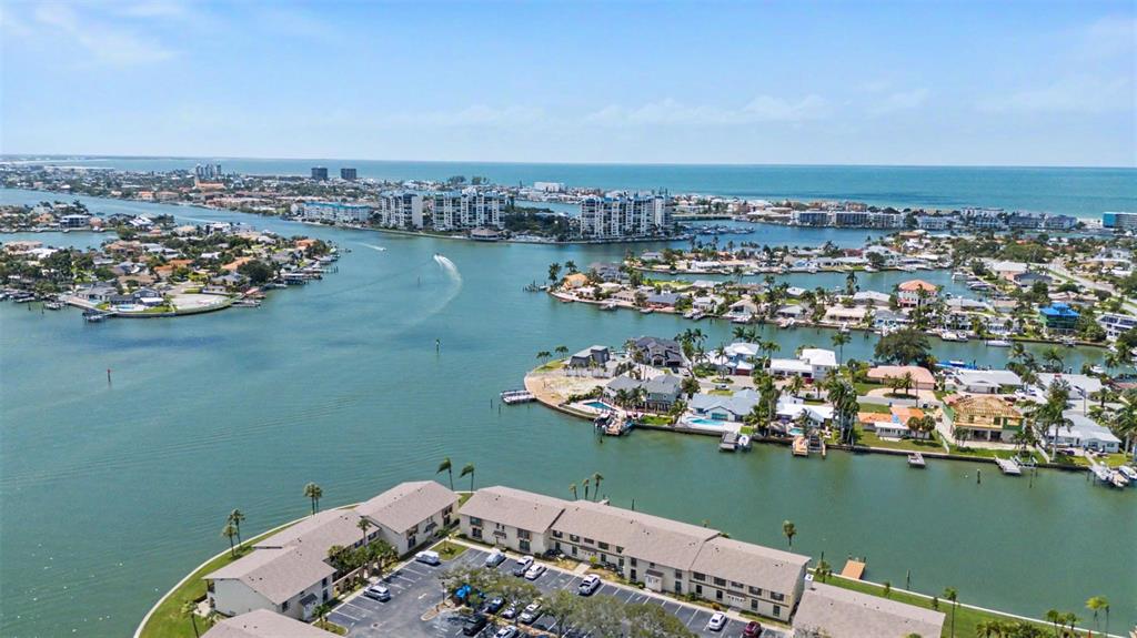 Property for sale at 519 PLAZA SEVILLE COURT UNIT 39, TREASURE ISLAND, FL, 33706