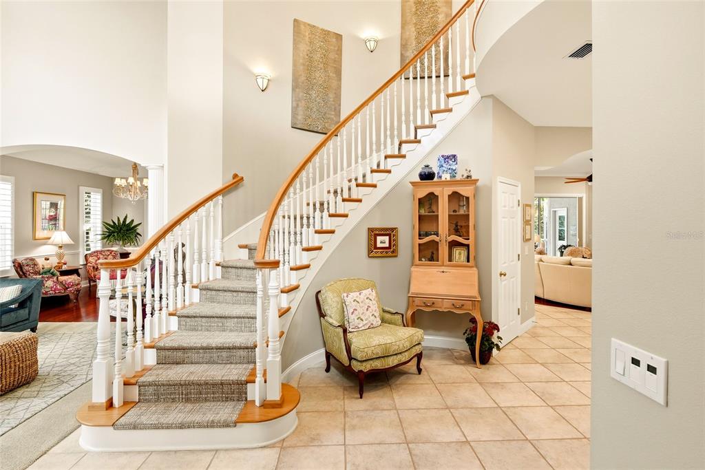Property for sale at 1246 DARLINGTON OAK CIRCLE NE, ST PETERSBURG, FL, 33703