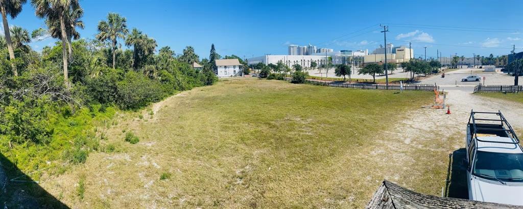 Property for sale at 11 N HOLLYWOOD AVENUE, DAYTONA BEACH, FL, 32118