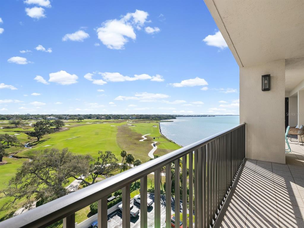 Property for sale at 4 BELLEVIEW BOULEVARD UNIT 804, BELLEAIR, FL, 33756