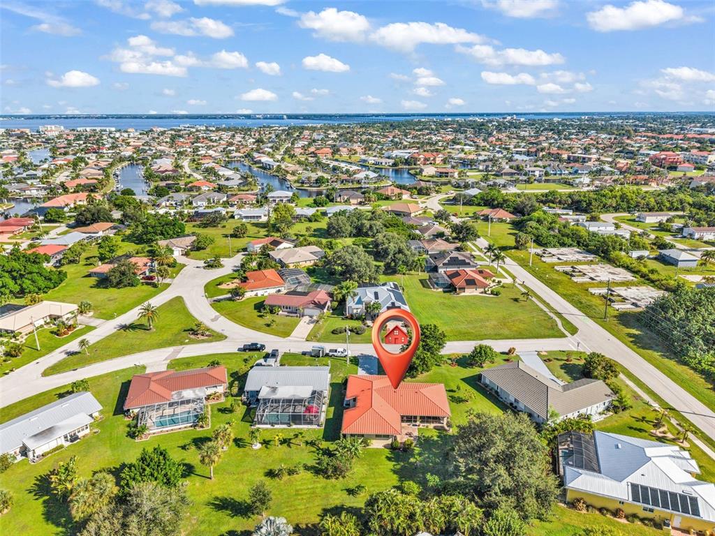 Perfect Punta Gorda Isles location. Just minutes to downtown PG and the waterfront.