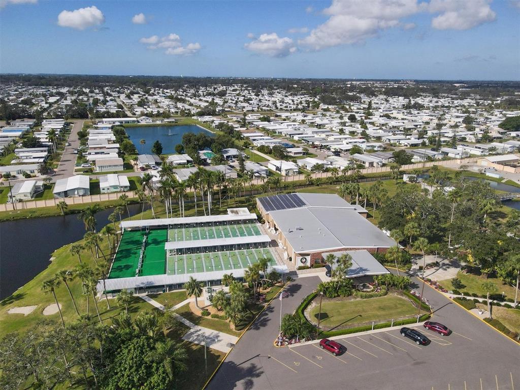 Golf Lakes Clubhouse