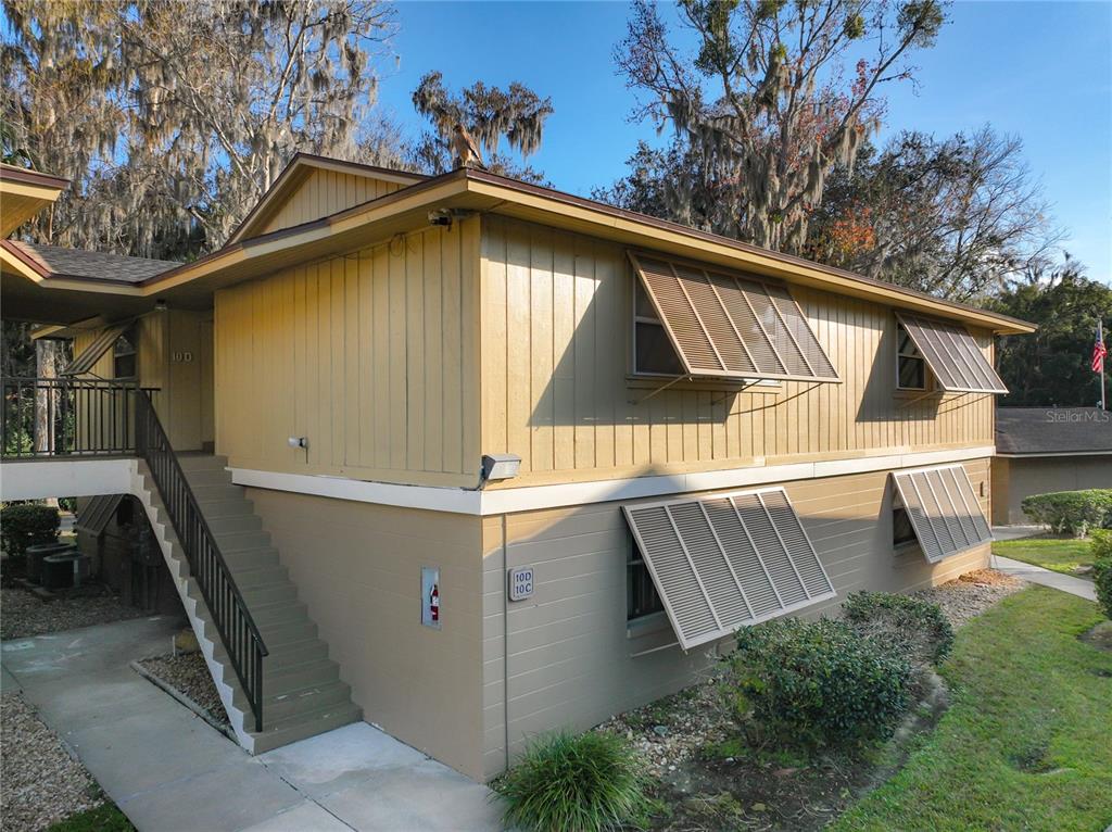 Property for sale at 130 JASMINE WOODS COURT UNIT 10D, DELTONA, FL, 32725