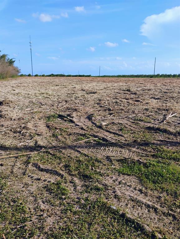 Property for sale at 5933 MIKE KAHN ROAD, SEBRING, FL, 33876