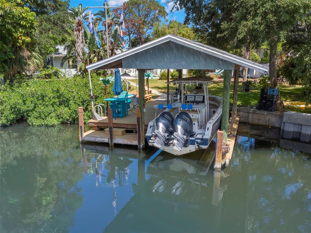 Property for sale at 121 CARLYLE DRIVE, PALM HARBOR, FL, 34683