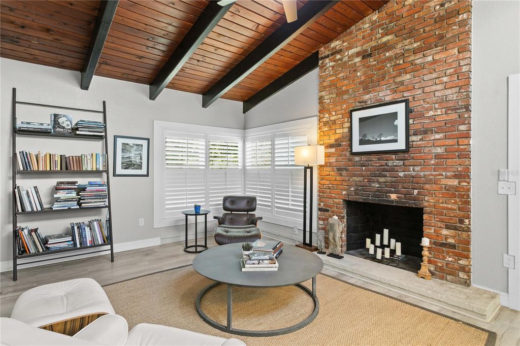 Property for sale at 520 LAKE MAGGIORE BOULEVARD S, ST PETERSBURG, FL, 33705