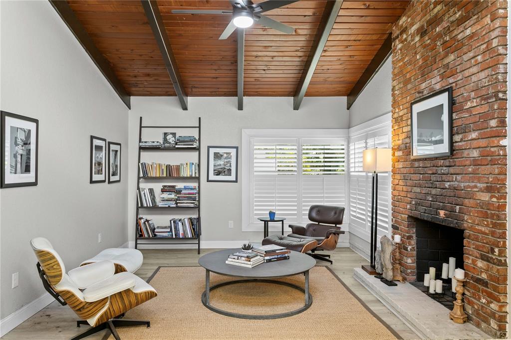 Property for sale at 520 LAKE MAGGIORE BOULEVARD S, ST PETERSBURG, FL, 33705