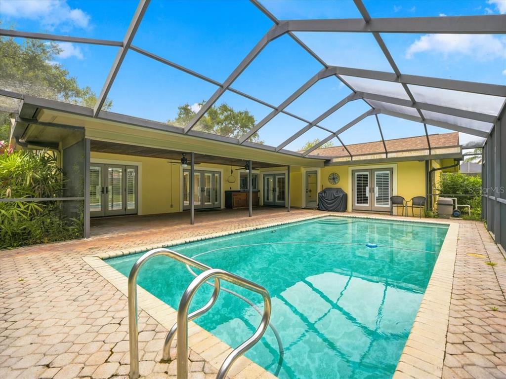Property for sale at 13903 MIDDLE PARK DRIVE, TAMPA, FL, 33624