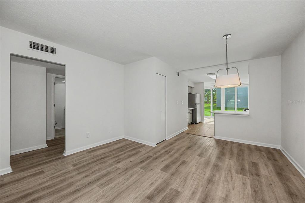 Property for sale at 4715 BAY STREET NE UNIT 127, ST PETERSBURG, FL, 33703