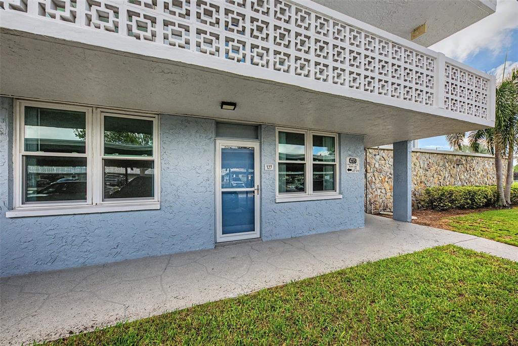 Property for sale at 4715 BAY STREET NE UNIT 127, ST PETERSBURG, FL, 33703