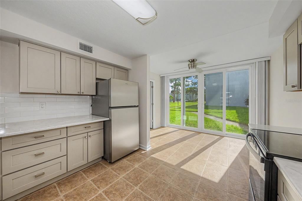 Property for sale at 4715 BAY STREET NE UNIT 127, ST PETERSBURG, FL, 33703