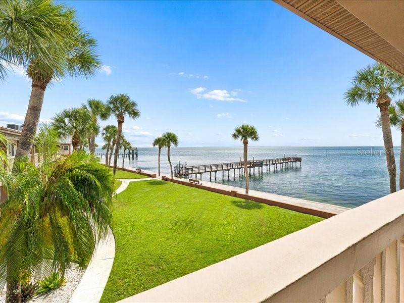 Property for sale at 650 PINELLAS POINT DRIVE S UNIT 240, ST PETERSBURG, FL, 33705
