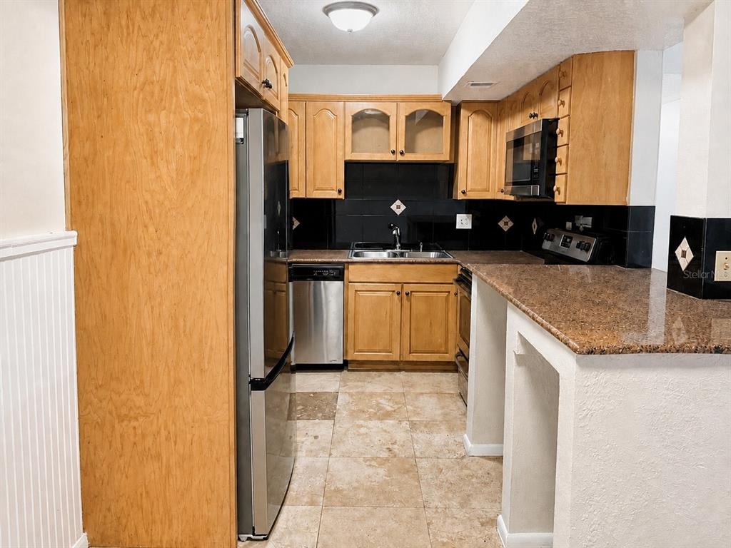Property for sale at 914 LAKE DESTINY ROAD UNIT F, ALTAMONTE SPRINGS, FL, 32714
