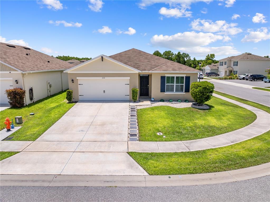 Property for sale at 1242 IGUANA LOOP, DAVENPORT, FL, 33897