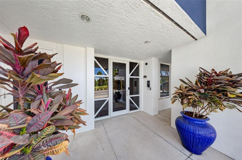 Property for sale at 1233 N GULFSTREAM AVENUE UNIT 401, SARASOTA, FL, 34236