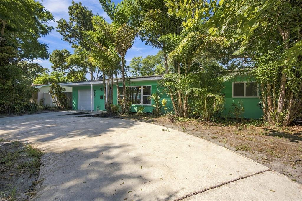Property for sale at 7557 18TH AVENUE N, ST PETERSBURG, FL, 33710