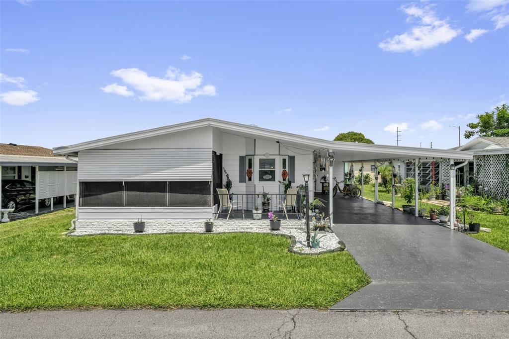 Property for sale at 6666 BRIARHILL DRIVE NE, WINTER HAVEN, FL, 33881